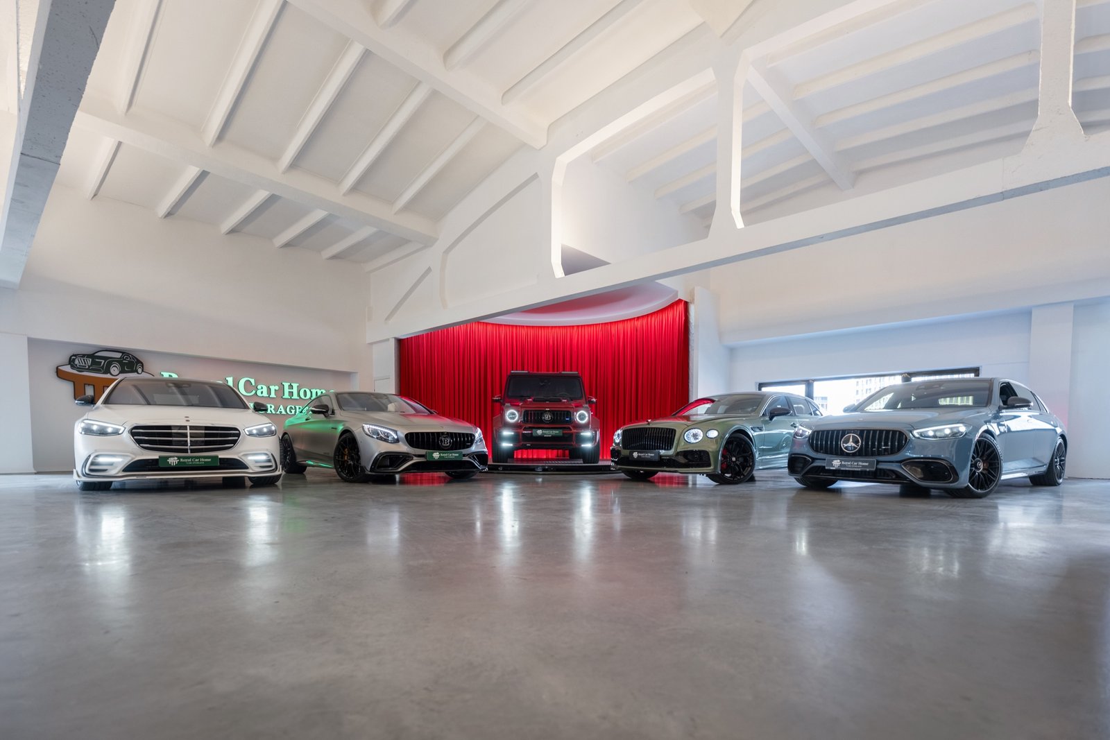 1500 m² multifunkcinė erdvė renginiams ir automobiliams